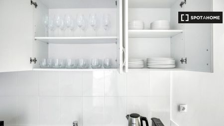 madrid, Community of Madrid 28004 - Photo 3