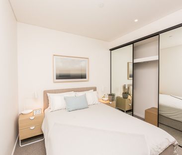 Oxley + Stirling Residences - Fully Furnished - Photo 3