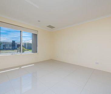 Spacious Family Living Just Minutes from the Coast! - Photo 6