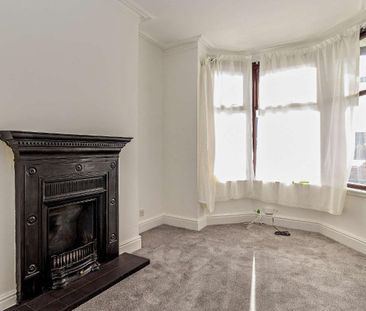 Liverpool Road, Great Sankey, Warrington, Cheshire - Photo 2