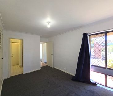 REFURNISHED 3 BEDROOMS HOME IN CUL DE SAC - Photo 5