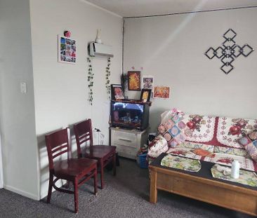 6/14 Pretoria Street, Victoria - Photo 3