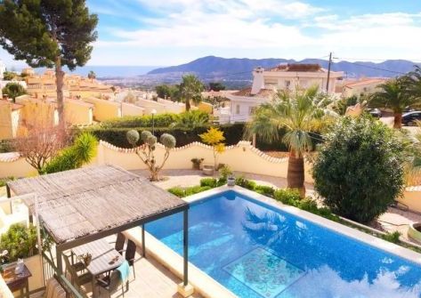 Villa in La Nucía, for rent
