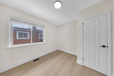 For Lease - 28 Furlong Court Unit# Main, Toronto, Ontario - Photo 5