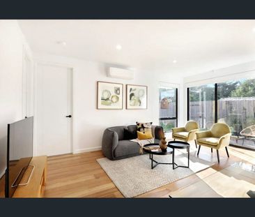 Space & Style - Photo 6