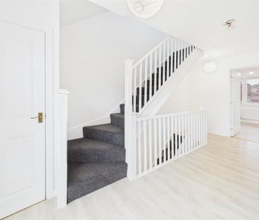 4 bedroom Town house to rent - Photo 1