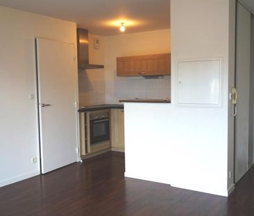 Location Appartement 2 pièces 40m² - Photo 3