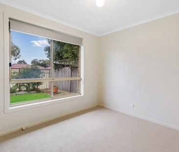 Neat Kealba Home - Photo 6