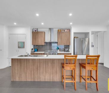 The Perfect Family Haven in the Heart of Tarneit - Photo 4