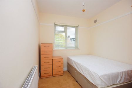 Sherrick Green Road, NW10, London - Photo 3