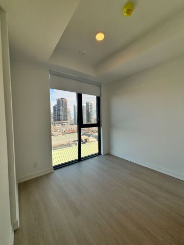 For Lease - 699 Sheppard Avenue Unit# 703, Toronto, Ontario - Photo 3