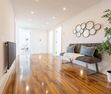 Esplanade, Whitley Bay, NE26 - Photo 4