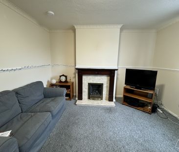 Cromer Street, Burton Stone Lane - P1178 - Photo 3