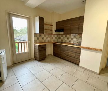 Location appartement 1 pièce, 30.72m², L'Isle-Jourdain - Photo 2