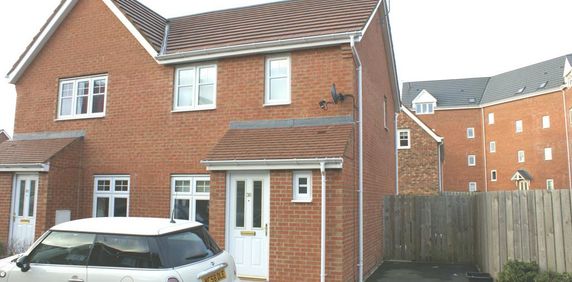 6 bedroom semi-detached house to rent - Photo 2