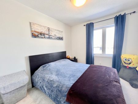 For Lease - 1061 Speedvale Crescent, Kanata, Ontario - Photo 5