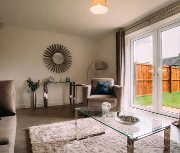 3 bedroom semi-detached house to rent - Photo 1