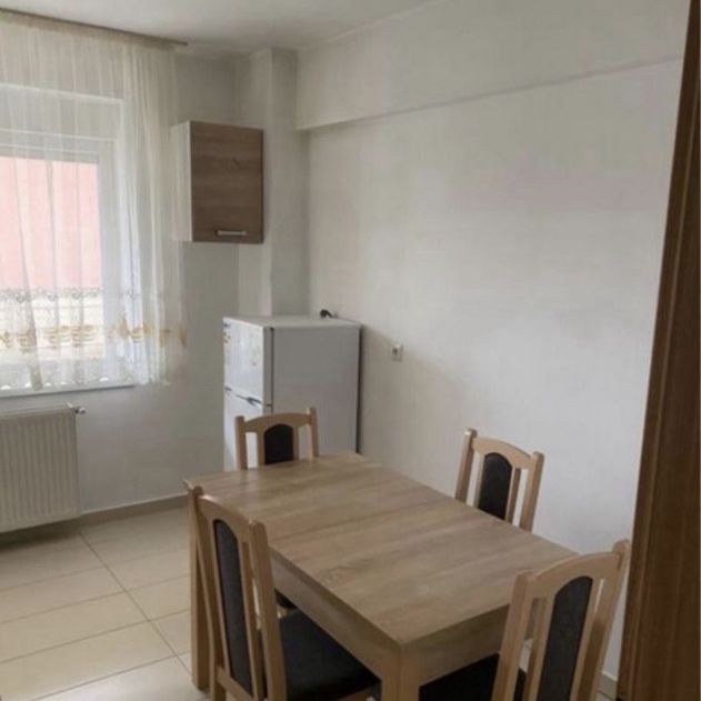 Apartament cu o cameră, bloc nou, Cetate - Photo 1