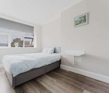 Pitshanger Lane, W5 - Photo 2