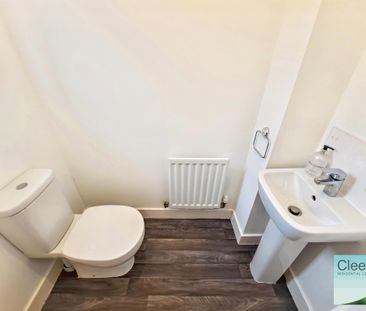 3 bed semi-detached house to rent in Croft Drive, Bishops Cleeve, GL52 - Photo 6