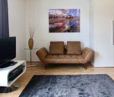 Mitten im Quartier Latäng - Schickes Apartment mit Balkon - Photo 5