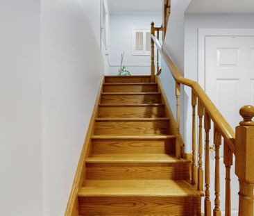 For Lease - 134 Medland Avenue, Whitby, Ontario - Photo 2