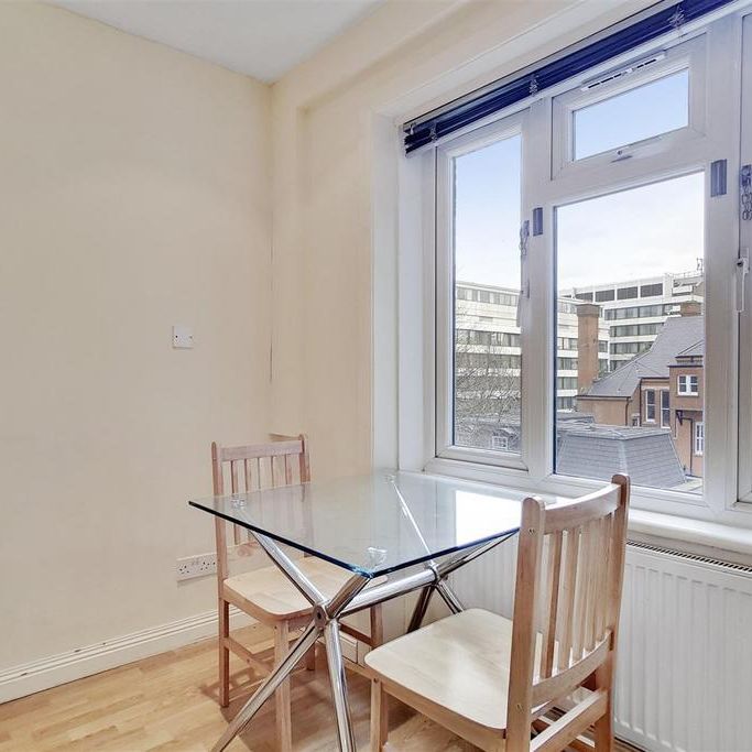 Studio to rent - Photo 1