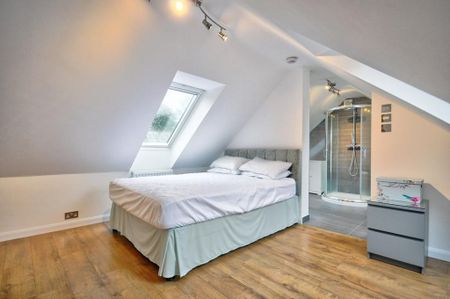 2 bedroom barn conversion to rent - Photo 3