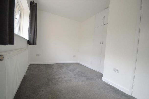 3 bedroom detached bungalow to rent - Photo 1