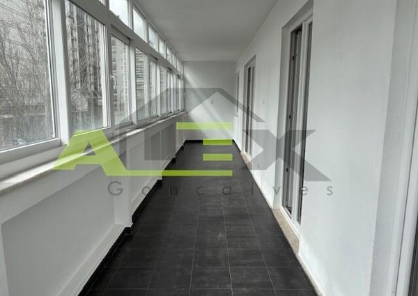 Apartamento T4 em Lisboa