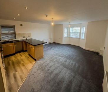 2 bedroom flat to rent - Photo 3