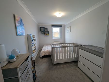 2 Bed Flat, Victoria Wharf, E14 - Photo 2