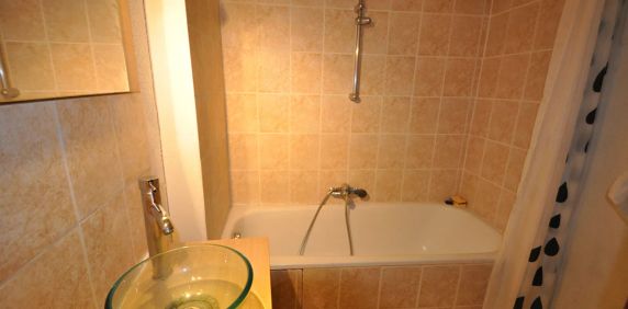 A LOUER - AIX EN PROVENCE - 1/2 PIECES COURS SEXTIUS - Photo 2