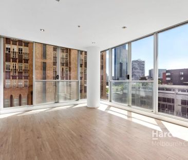 Concept Blue Perfection: Light, Central, and Lifestyle Ready! - Photo 1