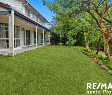 “Charming 3-Bedroom Home with Spacious Yard in Chapel Hill” - Photo 2