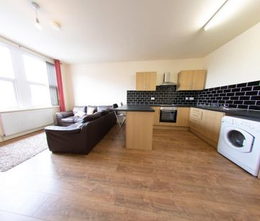 5 bedroom house to rent - Photo 3