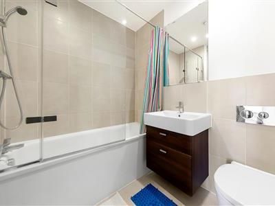 Chartfield Avenue, SW15 - Photo 2