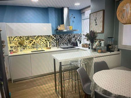 4 room luxury Flat for rent in Madrid, Autonomous Region of Madrid - Photo 5