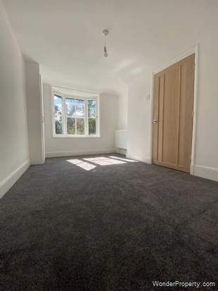 2 bedroom property to rent in St Neots - Photo 3