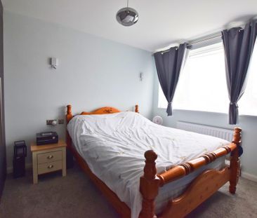 3 bedroom detached house to rent - Photo 5