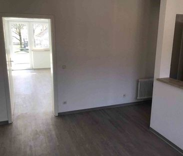 Kernsanierte 2,5-Zi.-Wohnung mit Dusche und Balkon - Foto 6