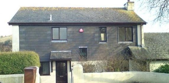 4 bedroom detached house to rent - Photo 2