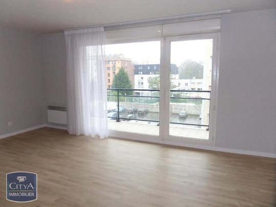 Location Appartement 2 pièces 47m² LILLE 59000 - Photo 1