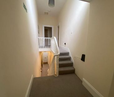 6 bedroom house to rent - Photo 3
