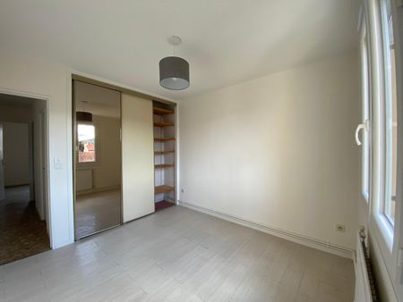 Location Appartement 3 pièces 61m² BOURG LES VALENCE 26500 - Photo 3