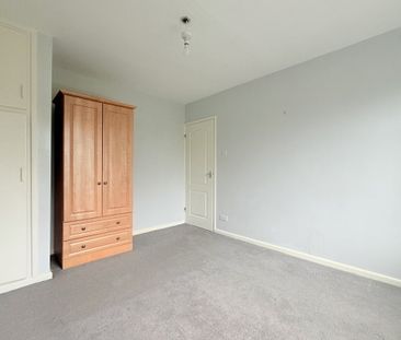 Oak Glade, YORK - Photo 1