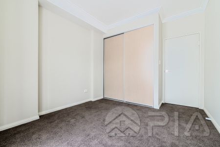 Modern Two Bedroom Apartment for Lease - Photo 4