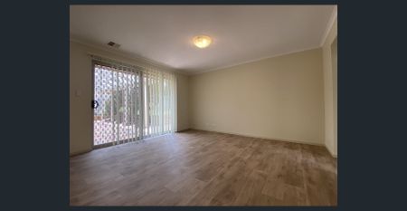 Executive Family Living in Craigmore - Photo 3