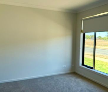 Stylish, Spacious and Brand New in Sought-After Silkwater Plains - Photo 4