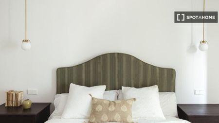 3 room luxury Apartment for rent in Madrid, Spain - Photo 2